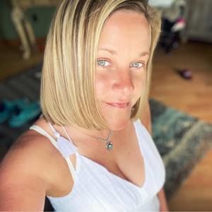 Meet your Posher, Brenda